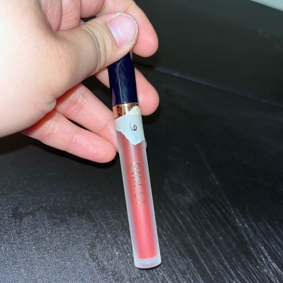 Matted Lipsticks. - Picture 6 of 8